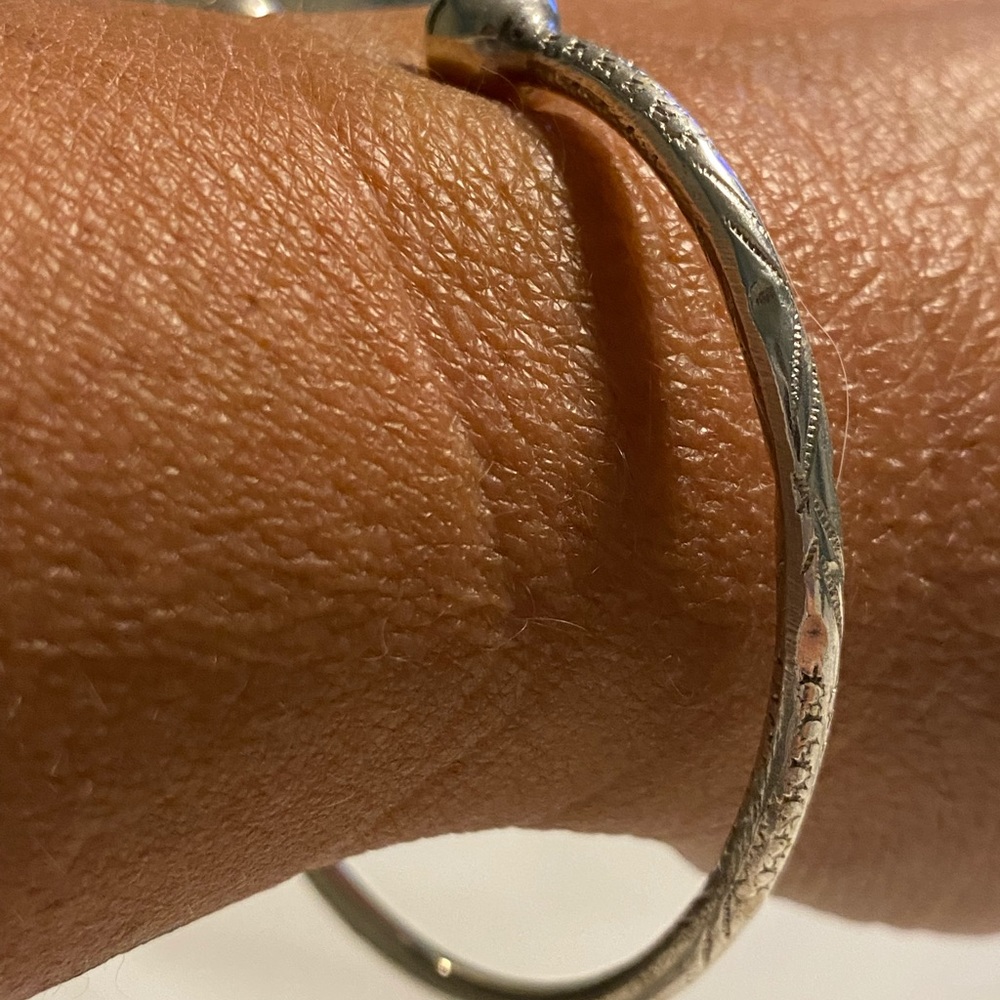 Vintage Sterling Silver Cuff Bracelet Ball Ends Etching - Picture 7 of 9